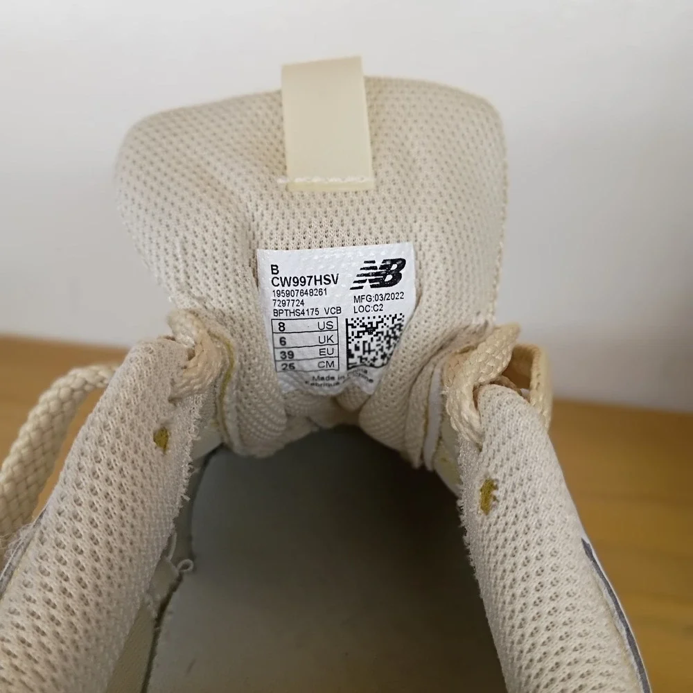 New Balance 997H Women's Size 8 B True‎ Cammo/Golden/Suede/Mix Shoes Sneakers